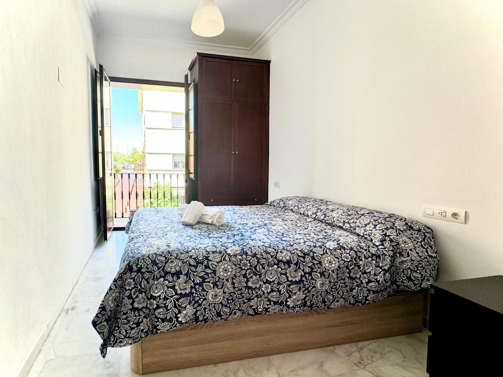 Apartamento Con Balcon Castilla Triana 塞维利亚 外观 照片